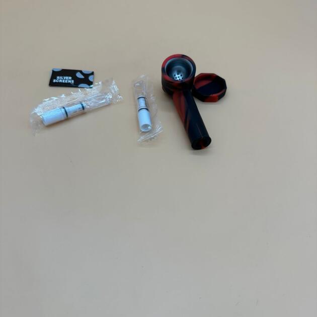 Mini Silicone Pipe W/ Filters