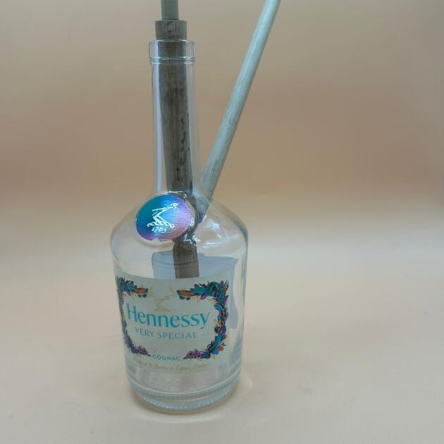 Glass Hennessy Chalise