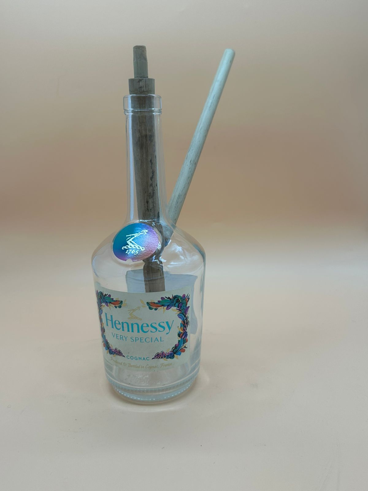 Glass Hennessy Chalise
